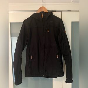 Fjallraven Shell Jacket
